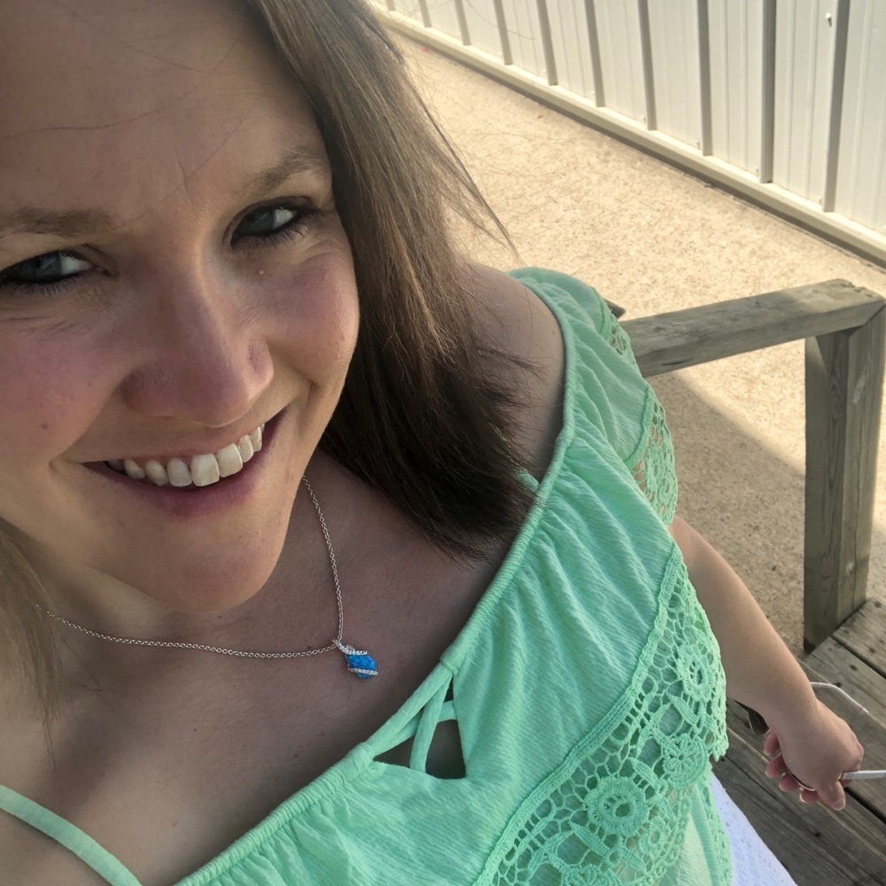 Meet your Posher, Cassie